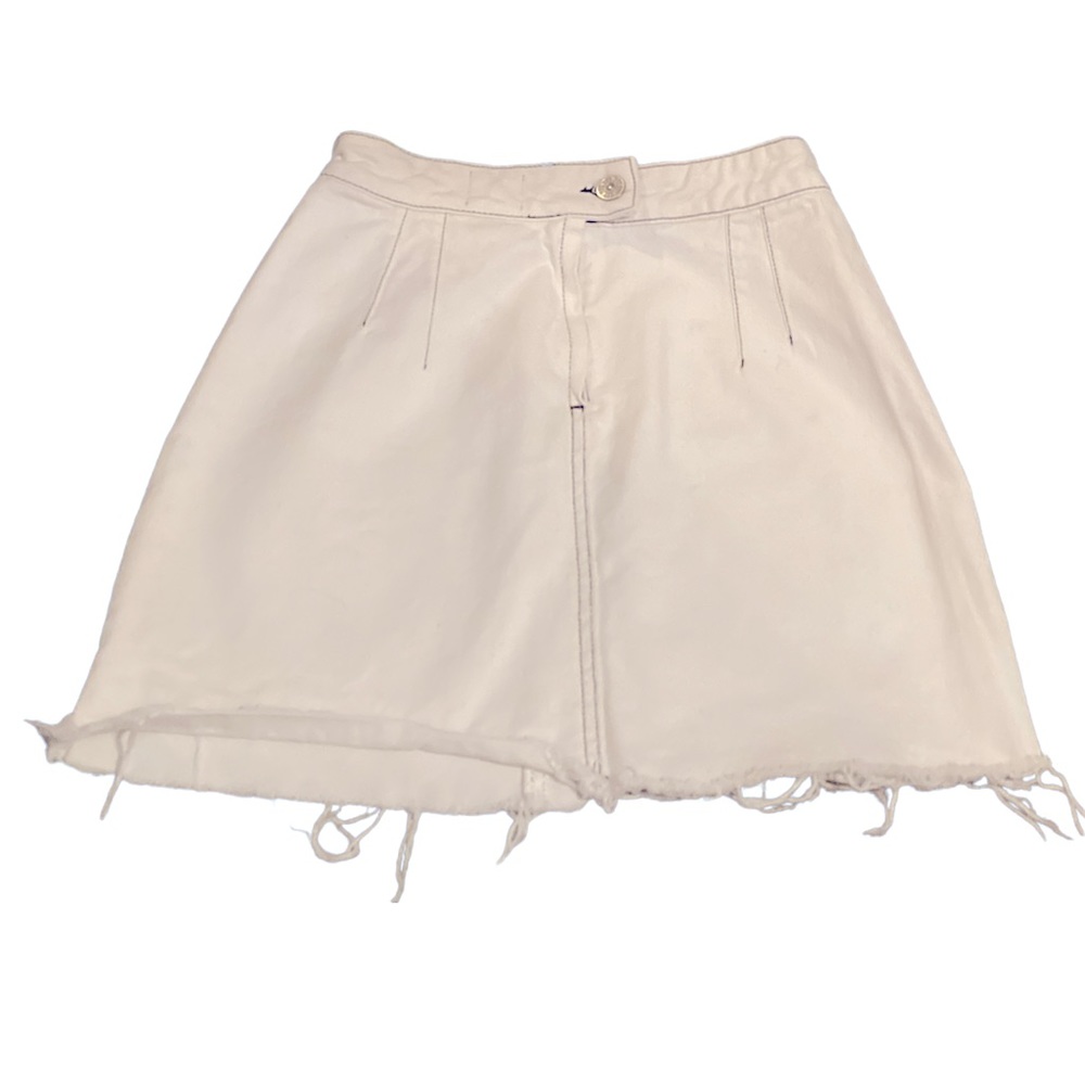 BDG urban outfitters high waisted white denim cut off skirt size small
